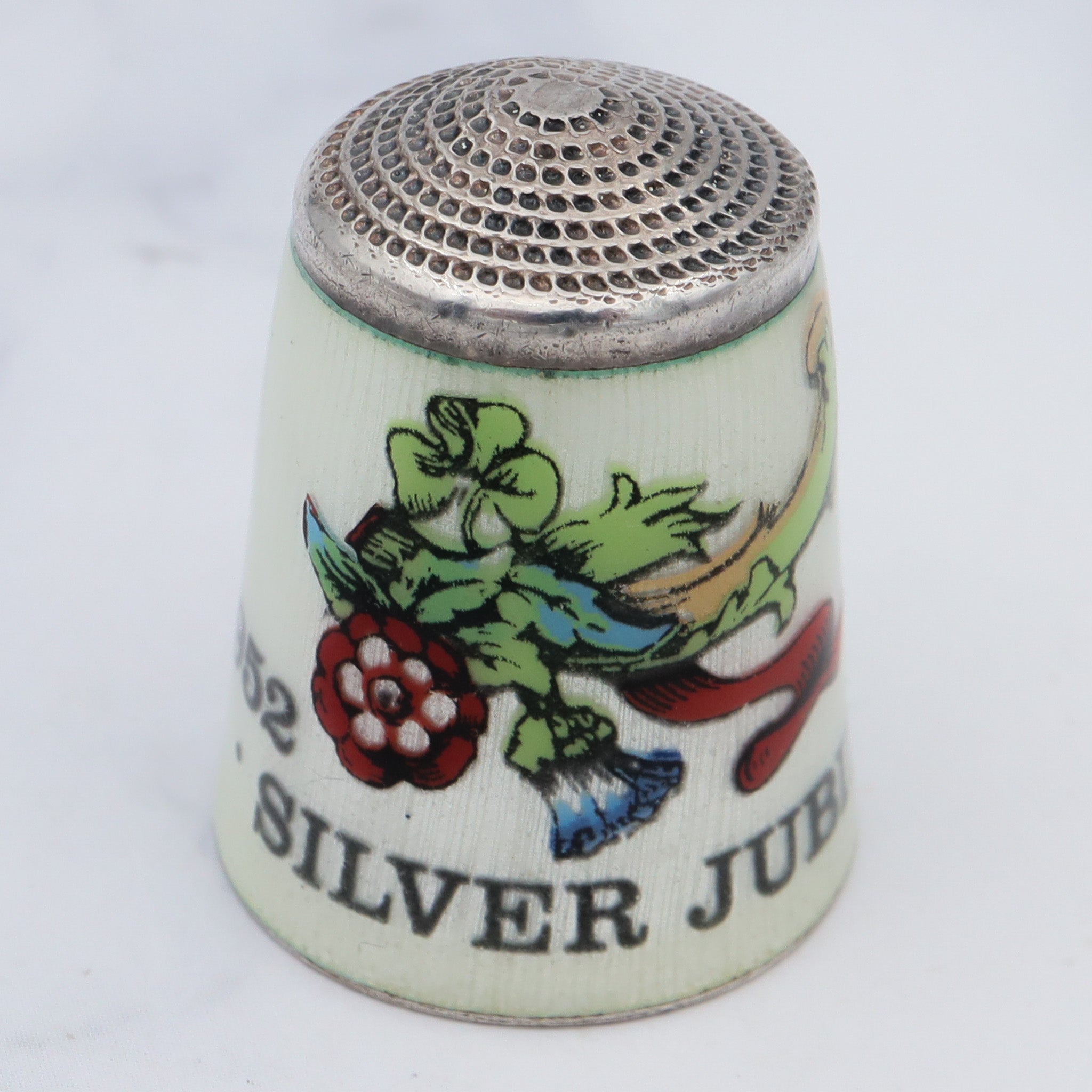 Vintage 1977 silver jubilee sterling & enamel English commemorative thimble